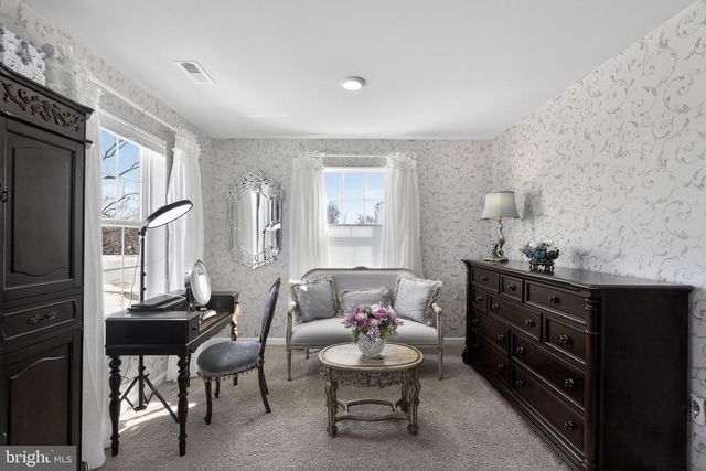 73 WESTMONT DR, Medford, NJ 08055