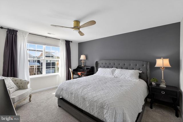 73 WESTMONT DR, Medford, NJ 08055