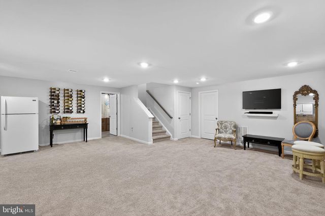 73 WESTMONT DR, Medford, NJ 08055