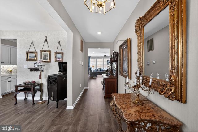 73 WESTMONT DR, Medford, NJ 08055