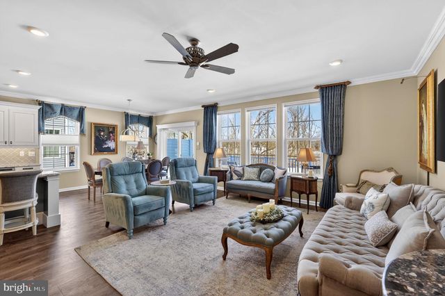 73 WESTMONT DR, Medford, NJ 08055