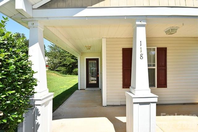 118 Peterborough Drive, Mooresville, NC 28115