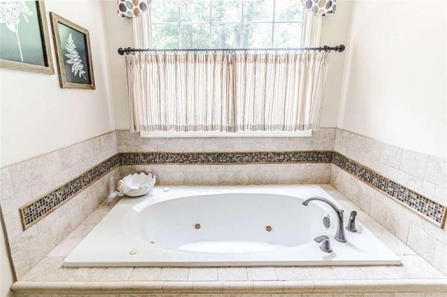 5 Warwick Place, Rome, GA 30161