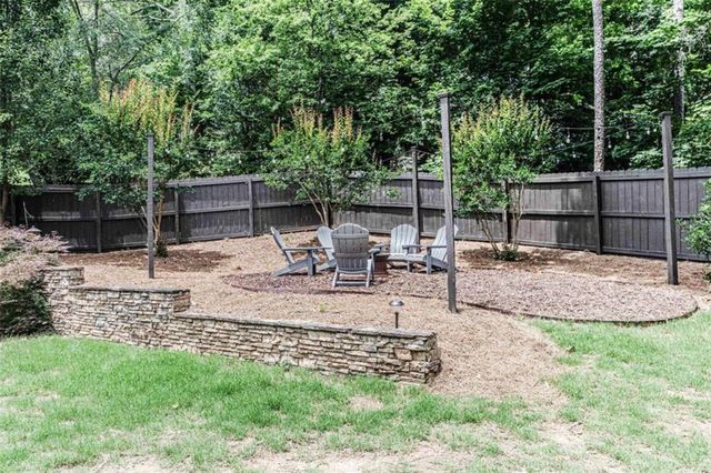 5 Warwick Place, Rome, GA 30161