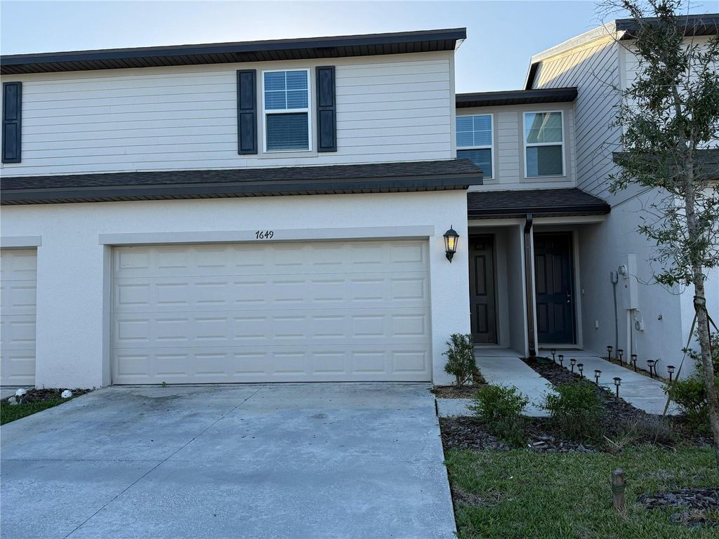 7649 INTREPID ROAD, Wesley Chapel, FL 33545