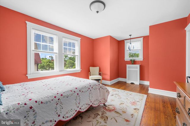 1041 BLYTHE AVE, Drexel Hill, PA 19026