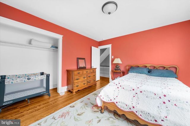 1041 BLYTHE AVE, Drexel Hill, PA 19026