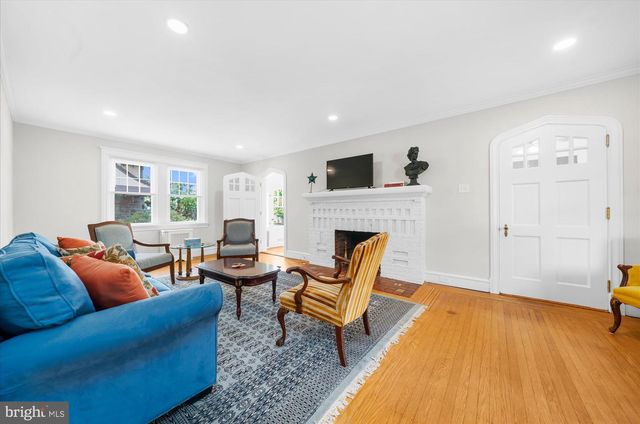 1041 BLYTHE AVE, Drexel Hill, PA 19026