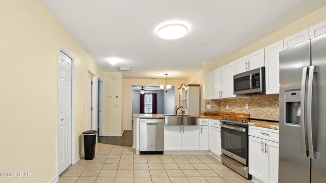 3023 Meadow Street, Lynn Haven, FL 32444