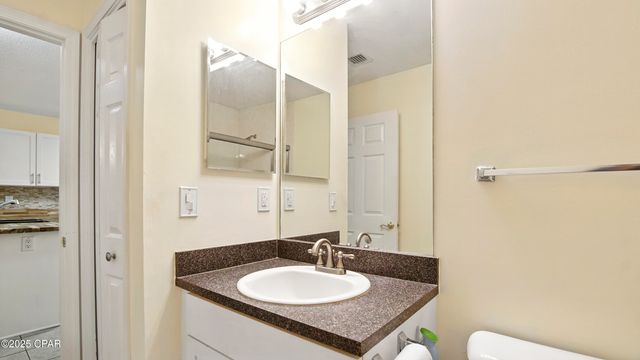 3023 Meadow Street, Lynn Haven, FL 32444