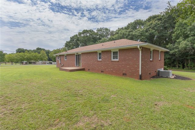 1020 Bern Circle, Anderson, SC 29626