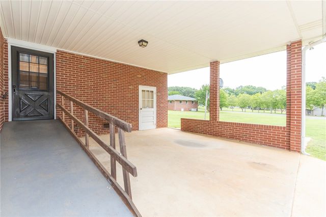 1020 Bern Circle, Anderson, SC 29626