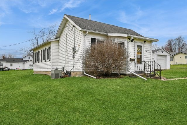 410 Cottage Street NW, Shellsburg, IA 52332