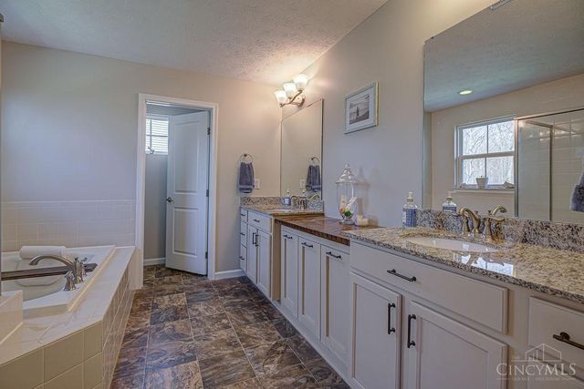 7351 Vista View Circle, Harrison, OH 45030
