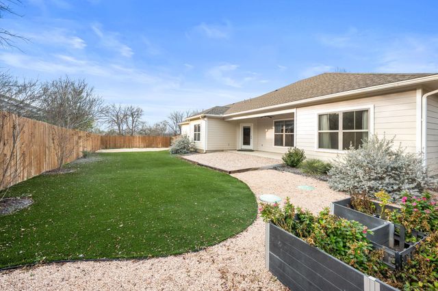 139 W Maple DR, Granite Shoals, TX 78654