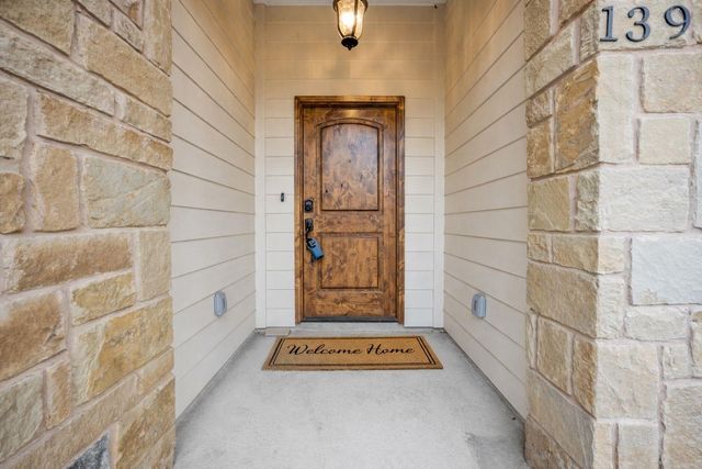 139 W Maple DR, Granite Shoals, TX 78654