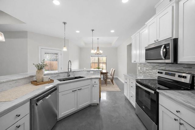 139 W Maple DR, Granite Shoals, TX 78654