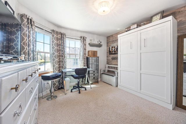 N48W14572 Hampton ROAD, Menomonee Falls, WI 53051