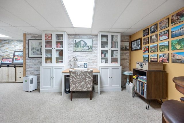 N48W14572 Hampton ROAD, Menomonee Falls, WI 53051