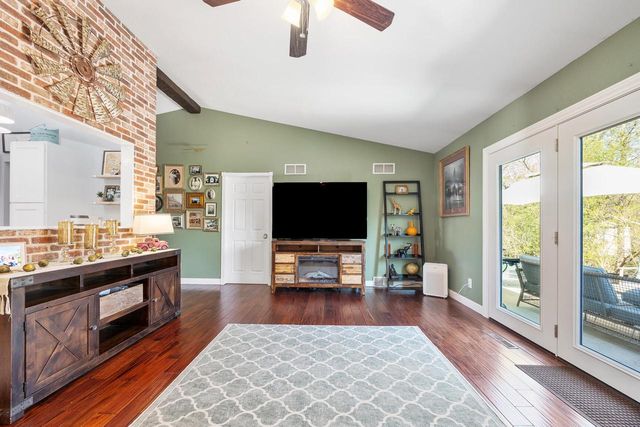 N48W14572 Hampton ROAD, Menomonee Falls, WI 53051