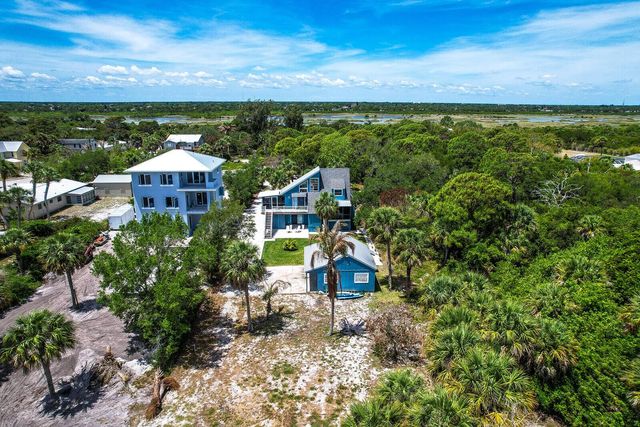 12000 Conklin Way, Jensen Beach, FL 34957