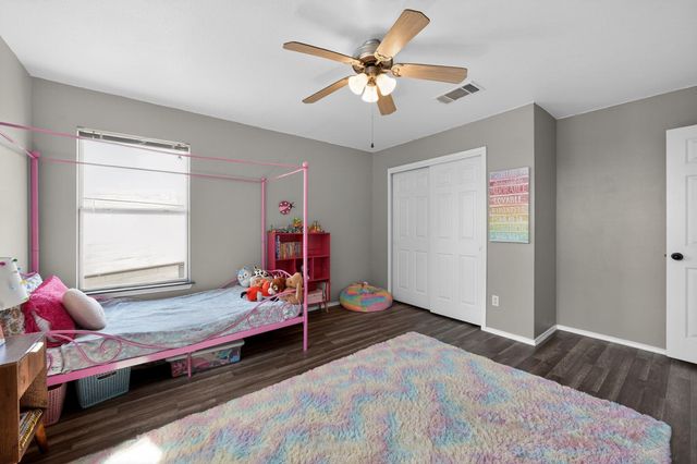 748 Bills CIR, Bastrop, TX 78602