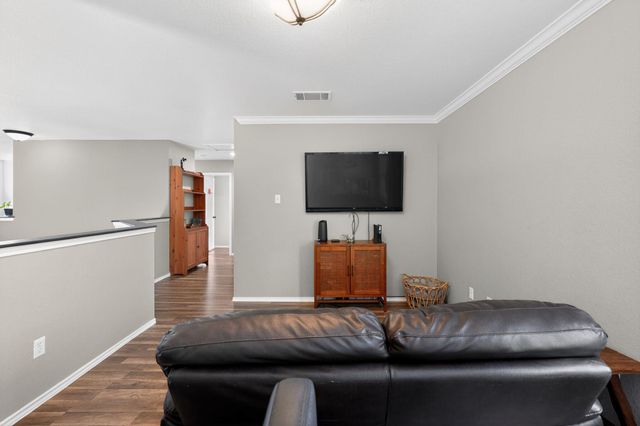 748 Bills CIR, Bastrop, TX 78602