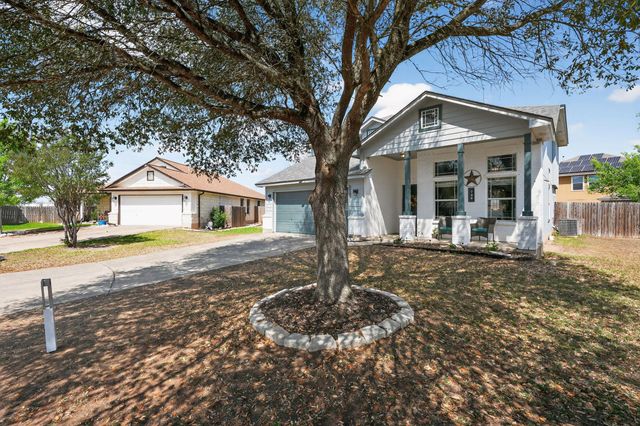 748 Bills CIR, Bastrop, TX 78602