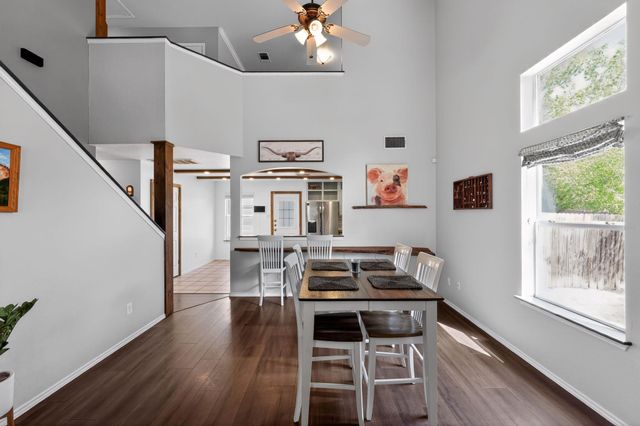 748 Bills CIR, Bastrop, TX 78602