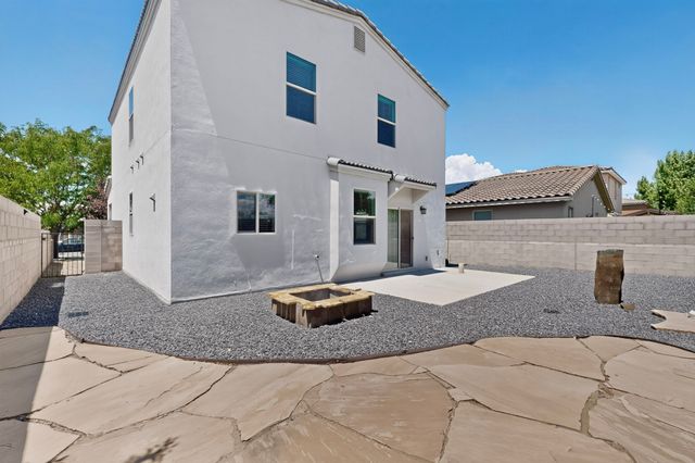 3194 Calle Nueva Vista, Santa Fe, NM 87507