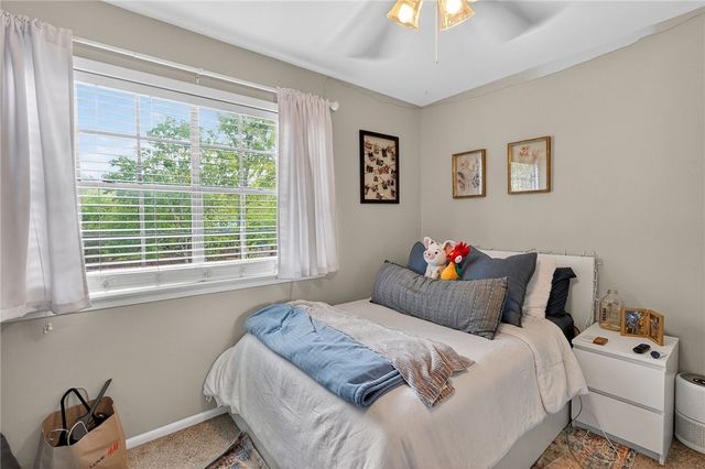 1204 King Arthur Circle, College Station, TX 77840