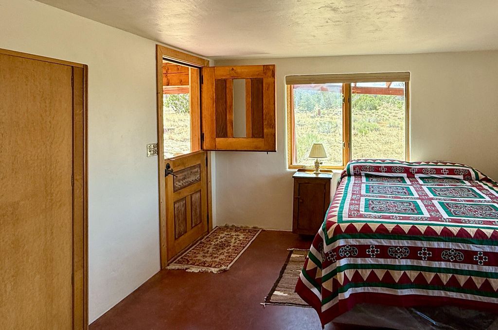 Image 13 of property listing at 64 Milky Way Road, Ramah, NM 87321