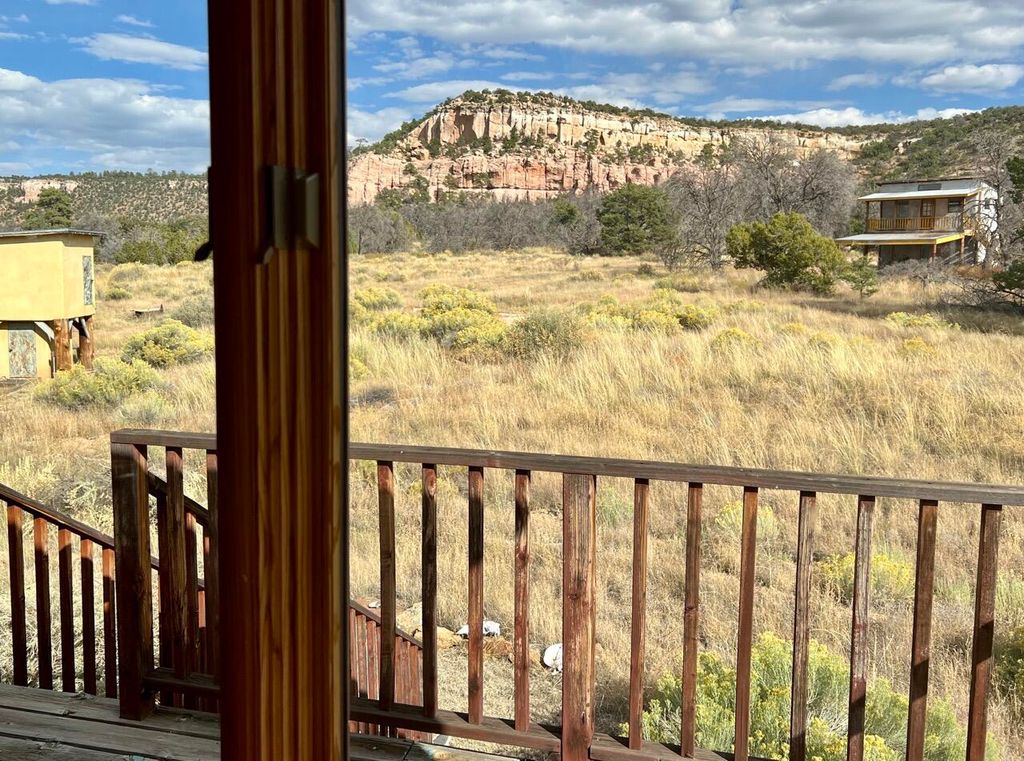 Image 25 of property listing at 64 Milky Way Road, Ramah, NM 87321