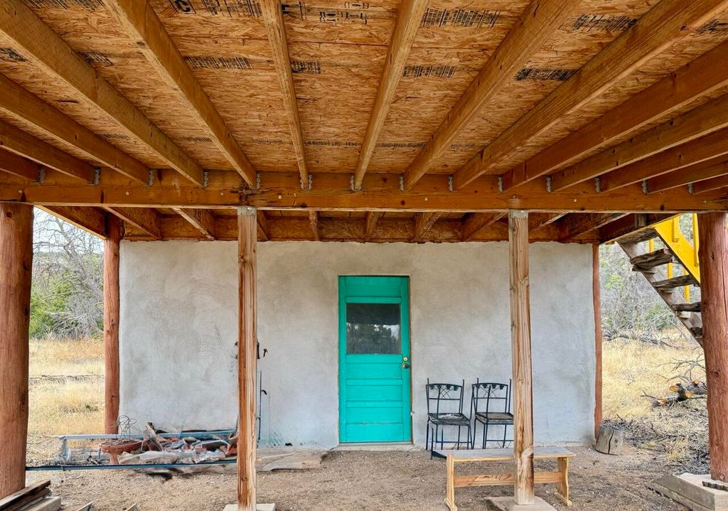 Image 32 of property listing at 64 Milky Way Road, Ramah, NM 87321