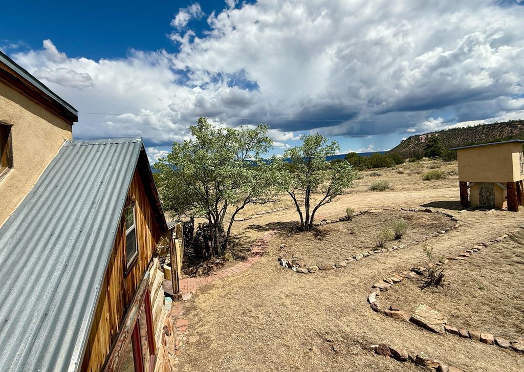 Image 44 of property listing at 64 Milky Way Road, Ramah, NM 87321