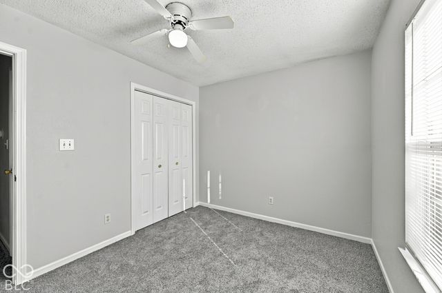 5916 Rolling Bluff, Indianapolis, IN 46221