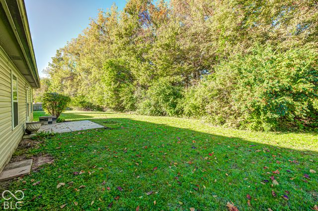 5916 Rolling Bluff, Indianapolis, IN 46221