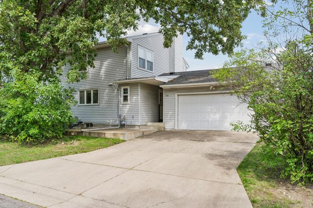 1605 Edgcumbe Road, Saint Paul, MN 55116