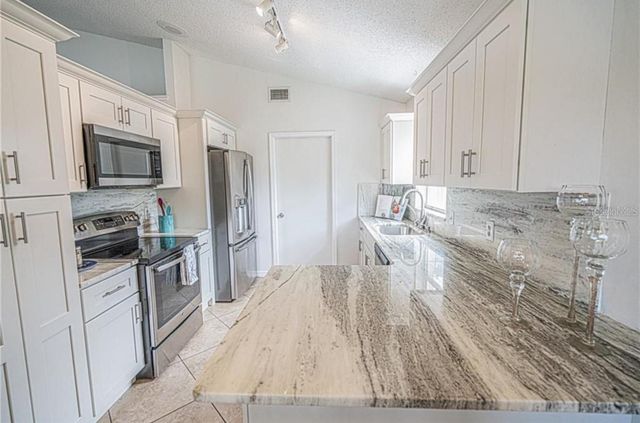 11878 SHOTGATE COURT, Orlando, FL 32837