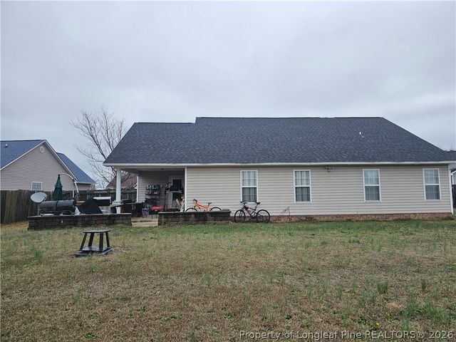 118 Garfield Drive, Raeford, NC 28376