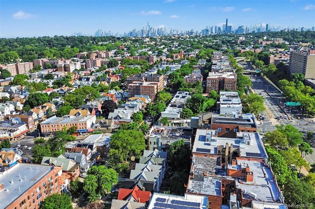 342 E 5th Street, Brooklyn, NY 11218