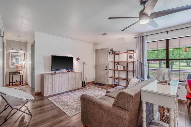 21 Springhill Drive, Greenbrier, AR 72058