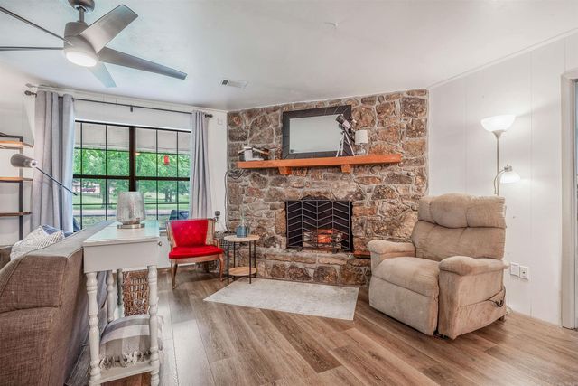 21 Springhill Drive, Greenbrier, AR 72058