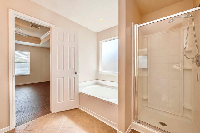 19319 Summer Island Way, Richmond, TX 77407