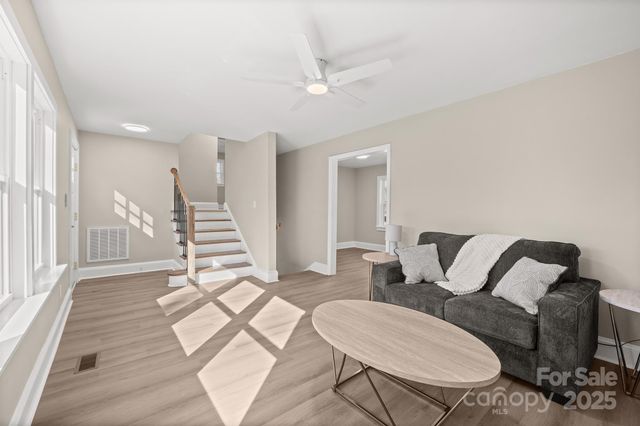 4035 Sheffield Drive, Charlotte, NC 28205