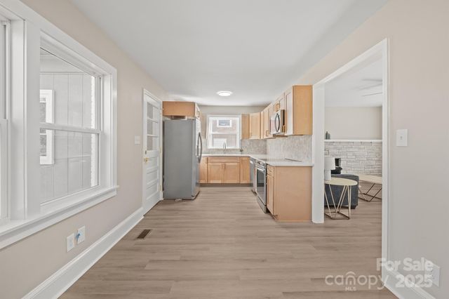 4035 Sheffield Drive, Charlotte, NC 28205