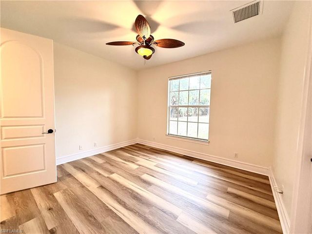 4125 13th Ave SW, Naples, FL 34116