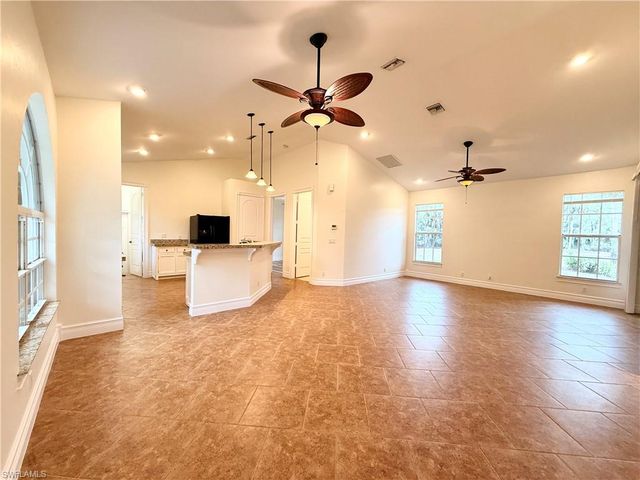 4125 13th Ave SW, Naples, FL 34116