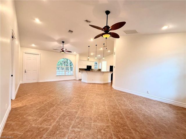 4125 13th Ave SW, Naples, FL 34116