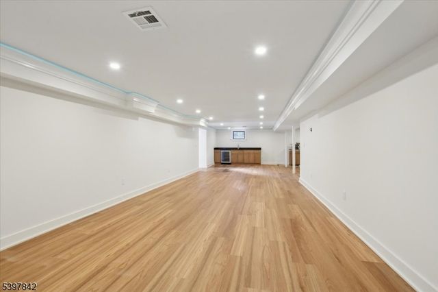 32 Felch Rd, Florham Park Boro, NJ 07932